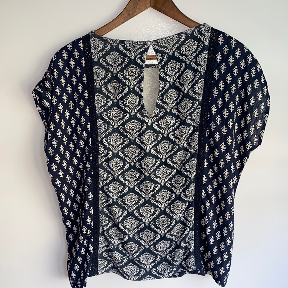 Lucky Brand Blouse - Picture 2 of 4